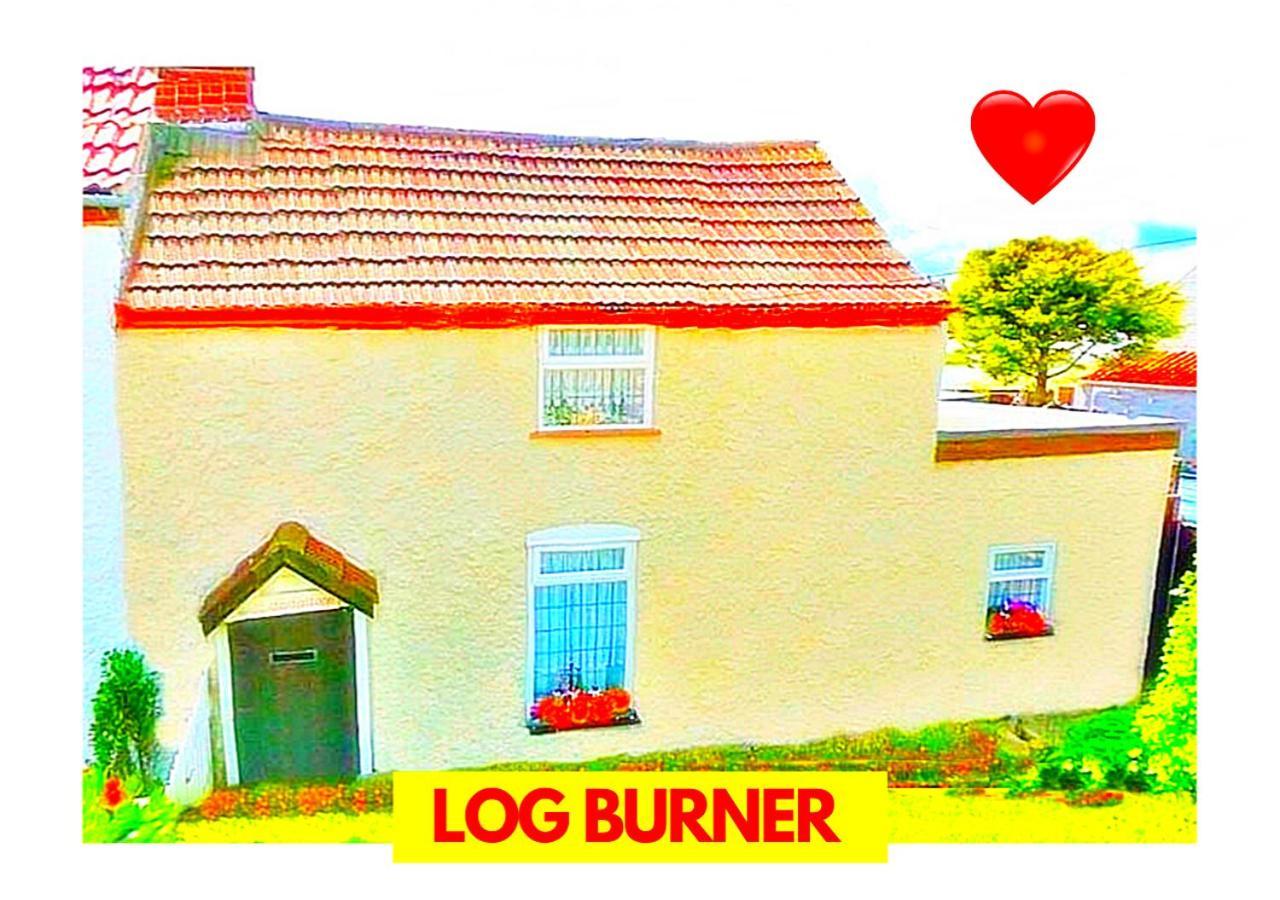 Romantic Lakeside Cottage By The Beach! With Super Cosy Log Burner! The Perfect Escape To Your Home From Home By The Sea! So Relaxing - You Won'T Want To Leave! Pet Friendly! Mablethorpe Zewnętrze zdjęcie